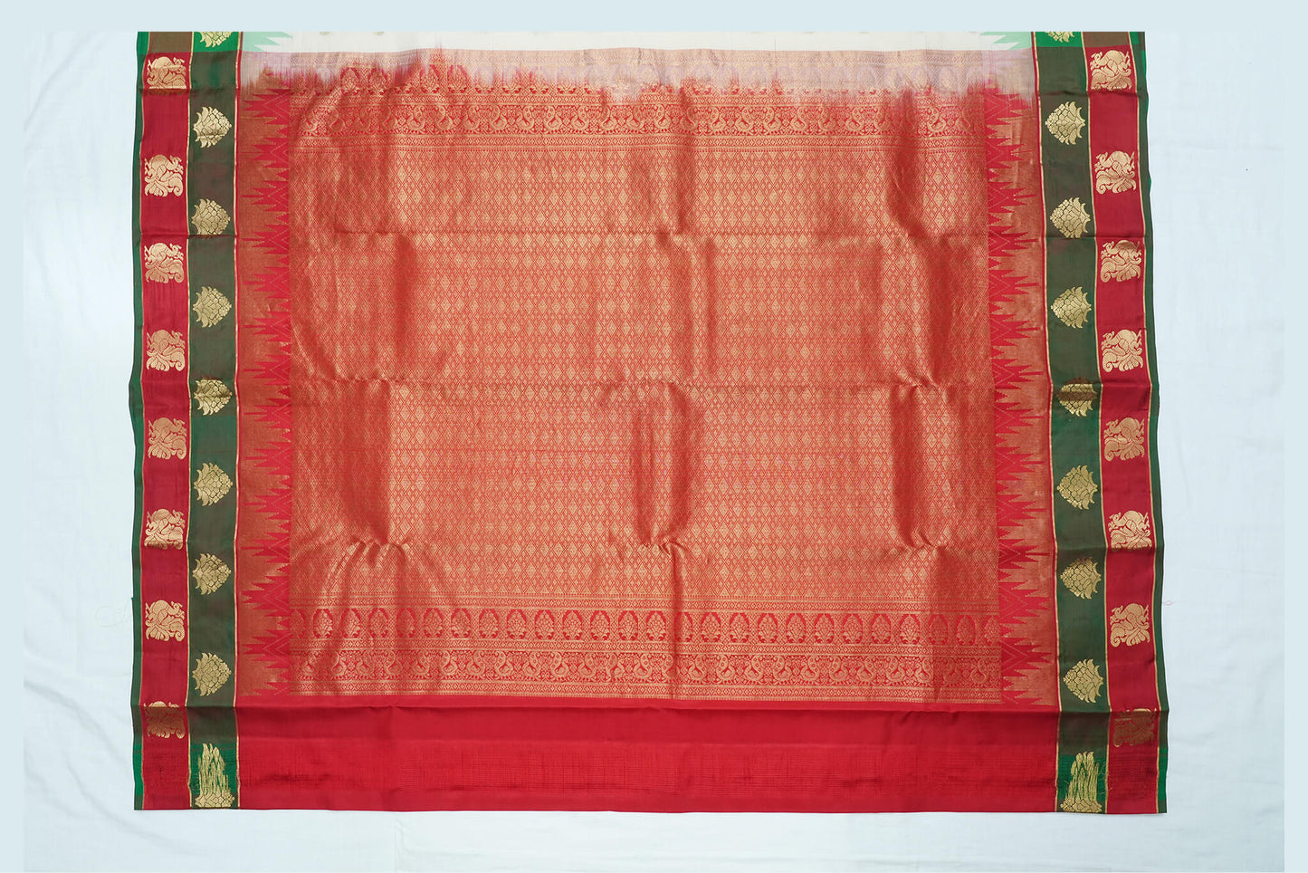 Off-White Pure Kanchipuram Handloom Silk Saree
