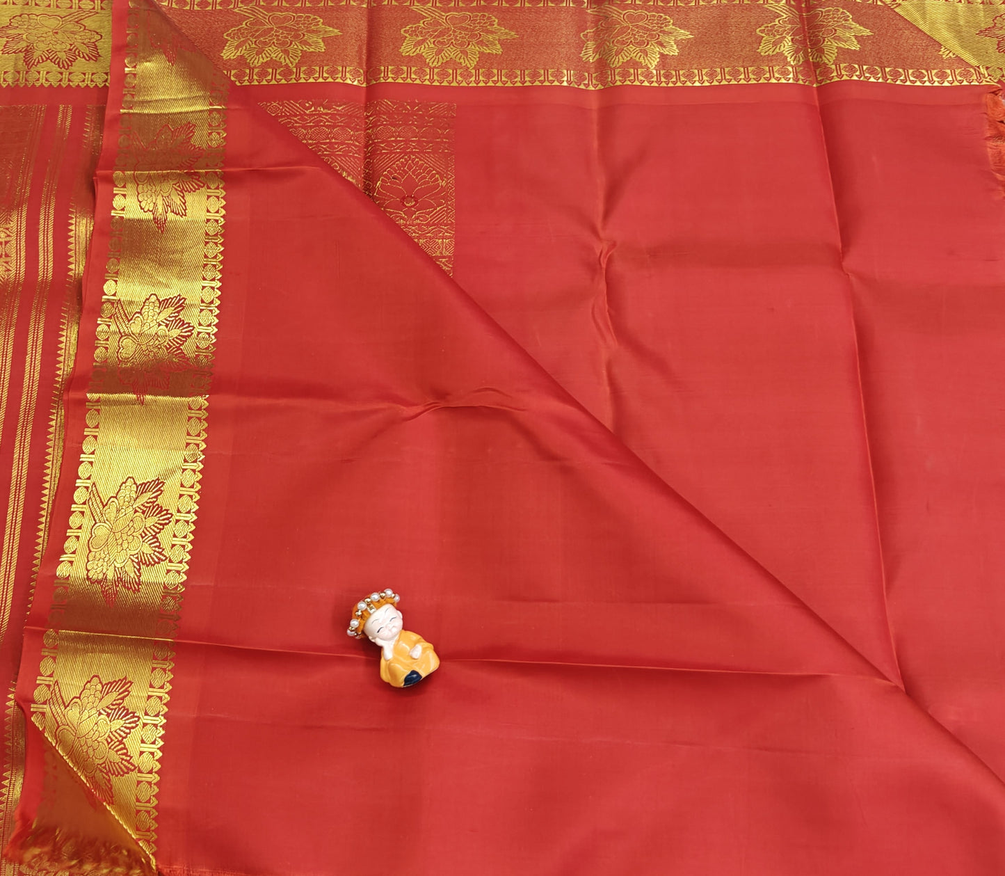 Red Pure Bridal Silk Saree with Gold Border