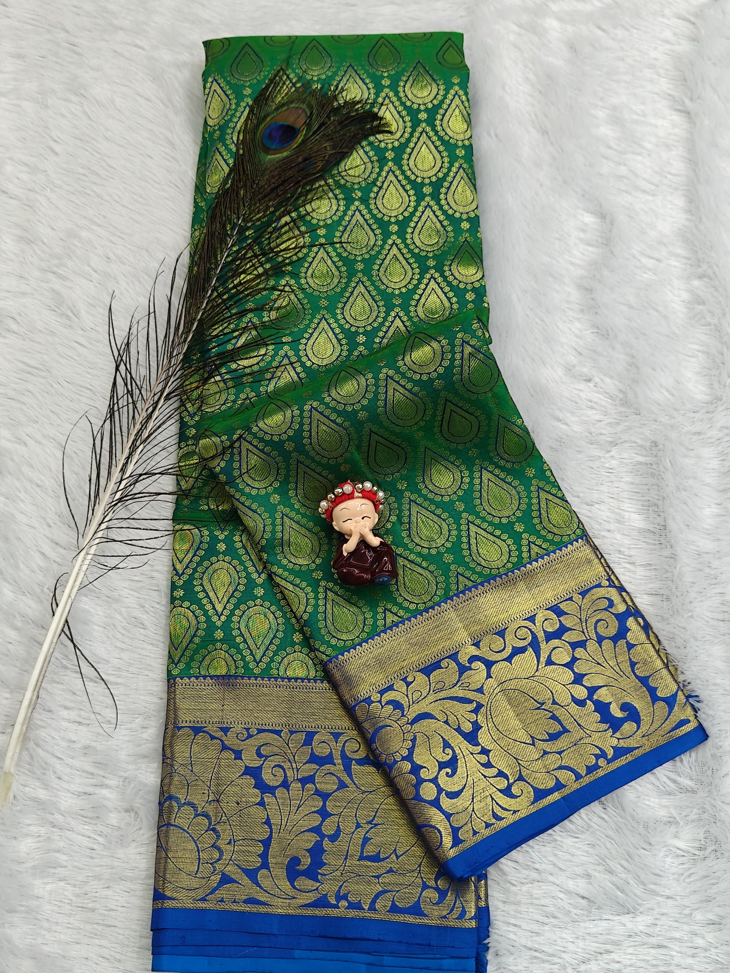 Green Pure Bridal Silk Saree with Royal Blue Border