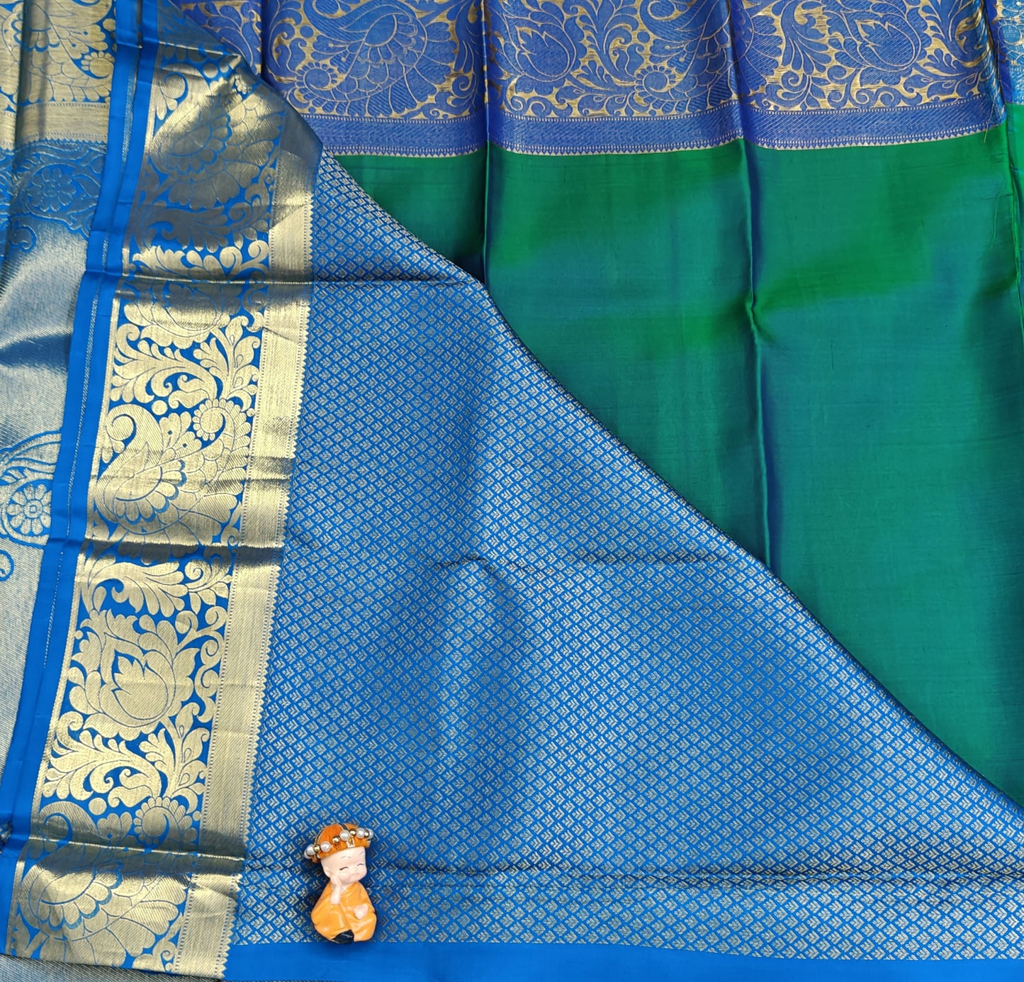 Green Pure Bridal Silk Saree with Royal Blue Border
