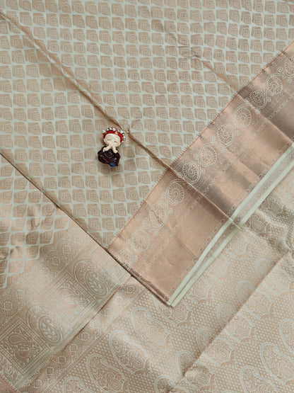 Ivory white & Peach Pure Bridal Silk Saree