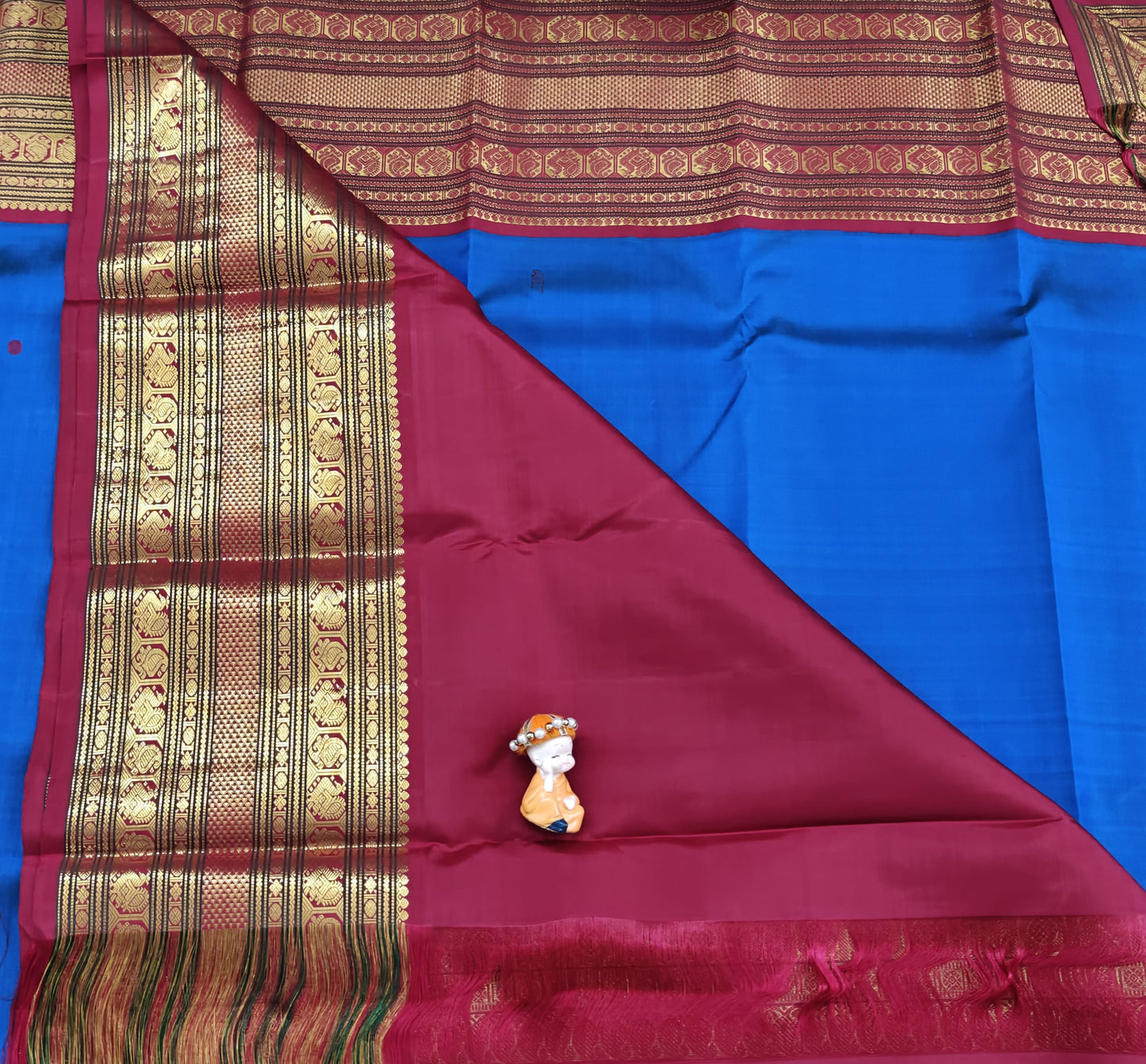 Royal Blue Vintage Korvai Saree