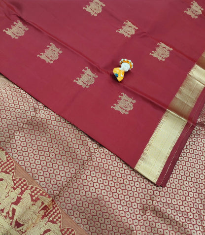 Red Pure Silk Saree With Palakku Border