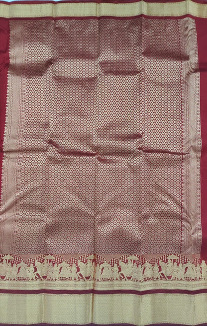 Red Pure Silk Saree With Palakku Border