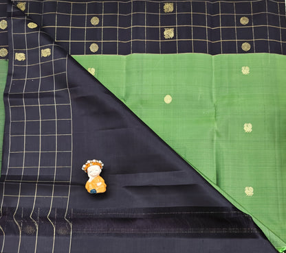 Leaf Green Pure Handloom Silk Saree