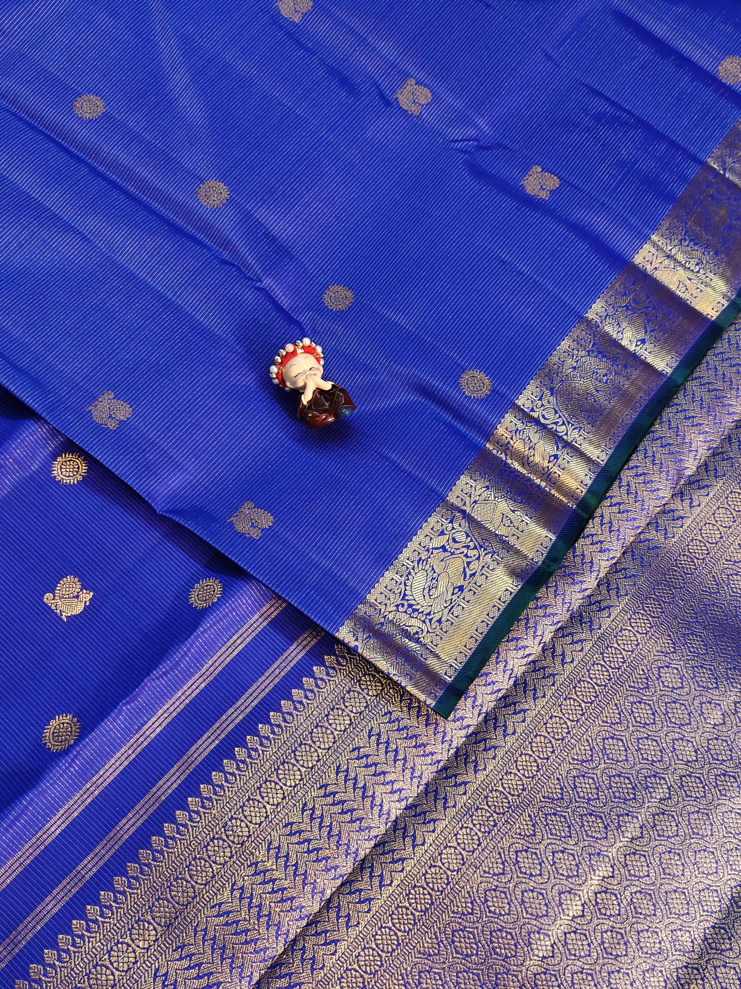Royal Blue Pure Vaira Oosi Handloom Saree