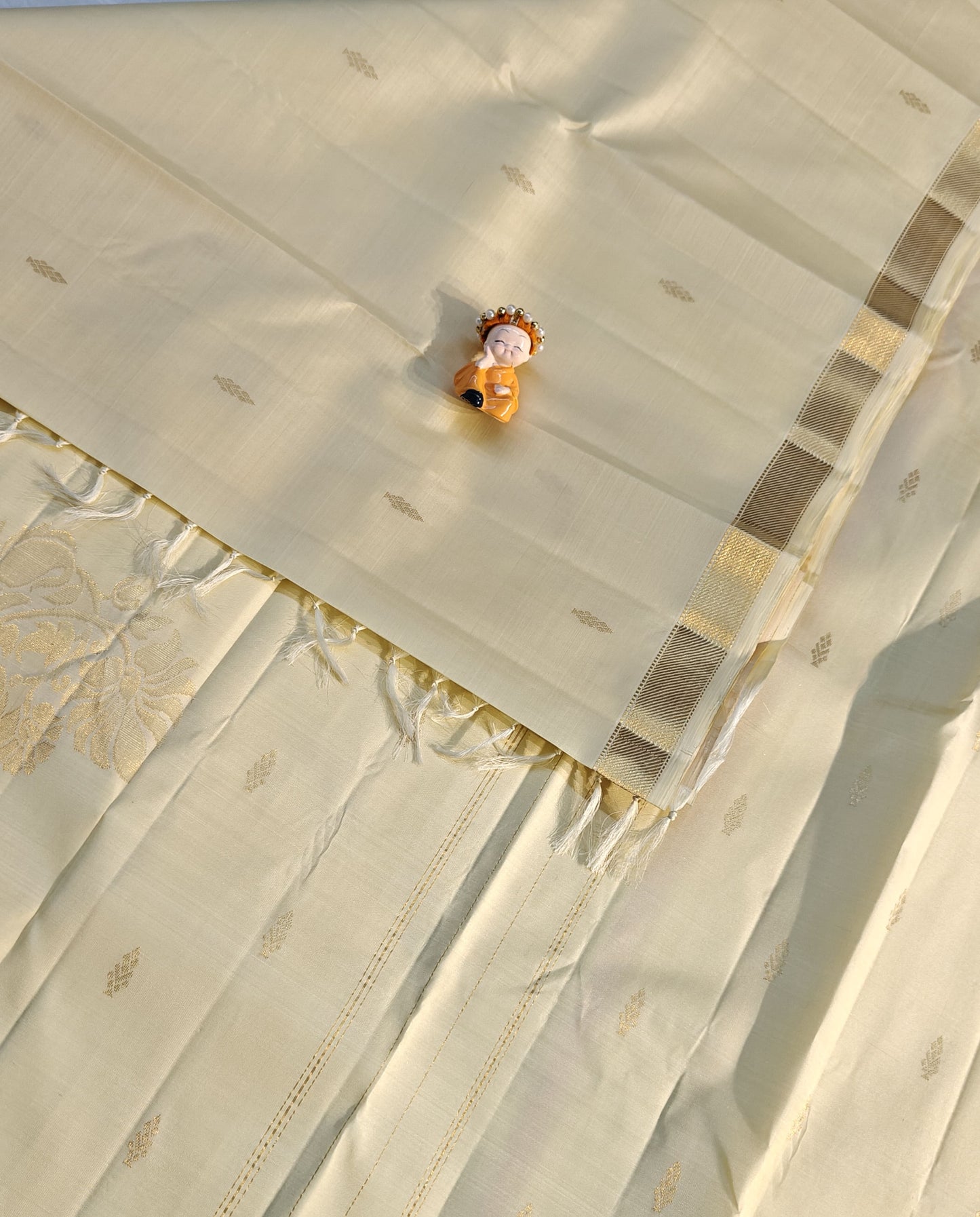 Cream Colour Pure Silk Saree