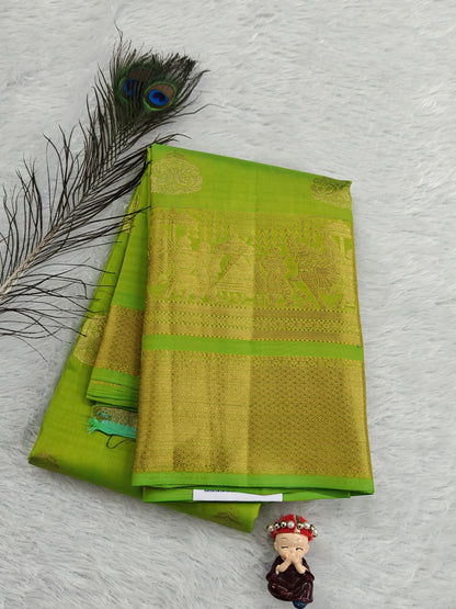 Parrot Green Pure Silk Saree with Pallakku Border