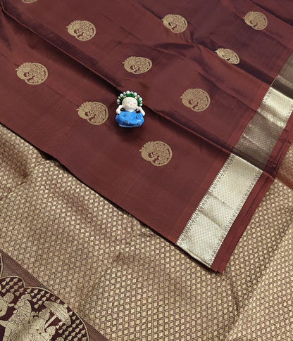 Coffee Brown Color Pure Silk Saree with Pallakku Border