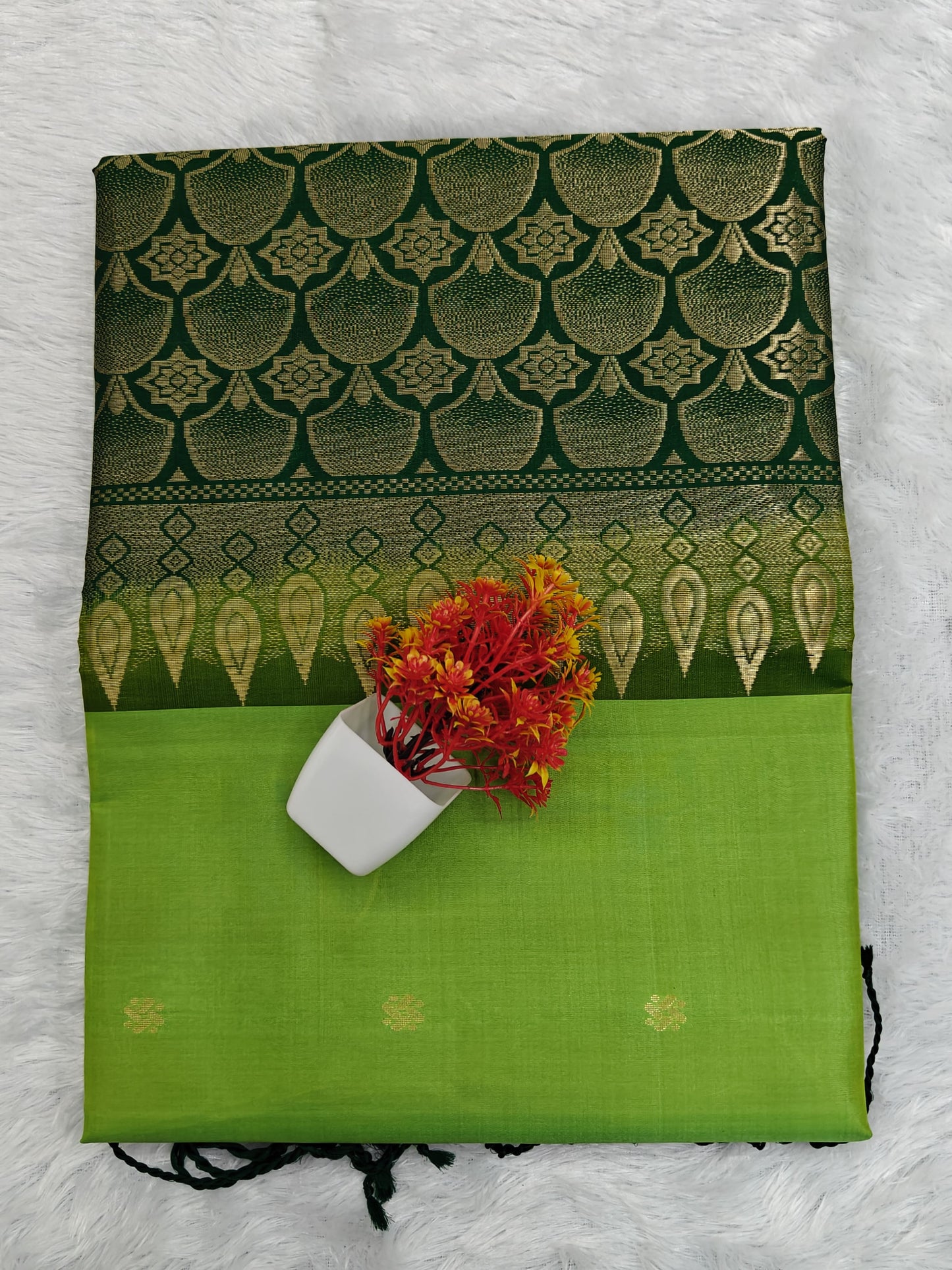 Leaf Green with Dark Green Soft Silk Saree