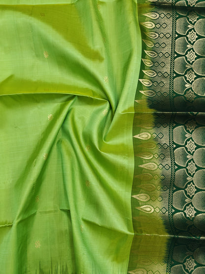 Leaf Green with Dark Green Soft Silk Saree