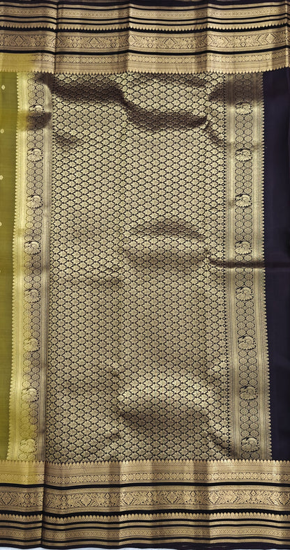 Mehandi Green Silk Saree with Coffee Brown Border