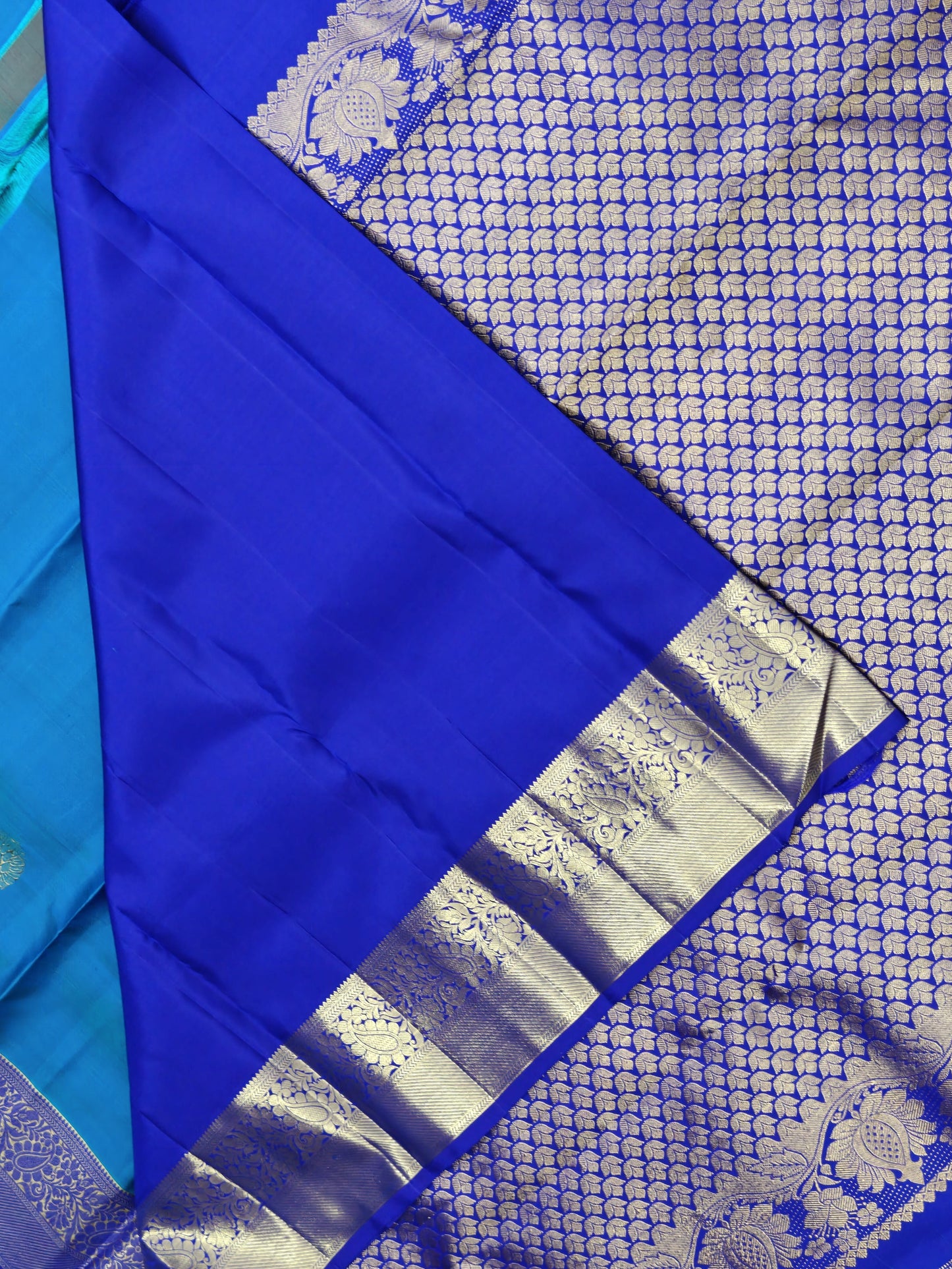 Kanchipuram Pure Silk Saree – Teal Blue with Gold Zari Border