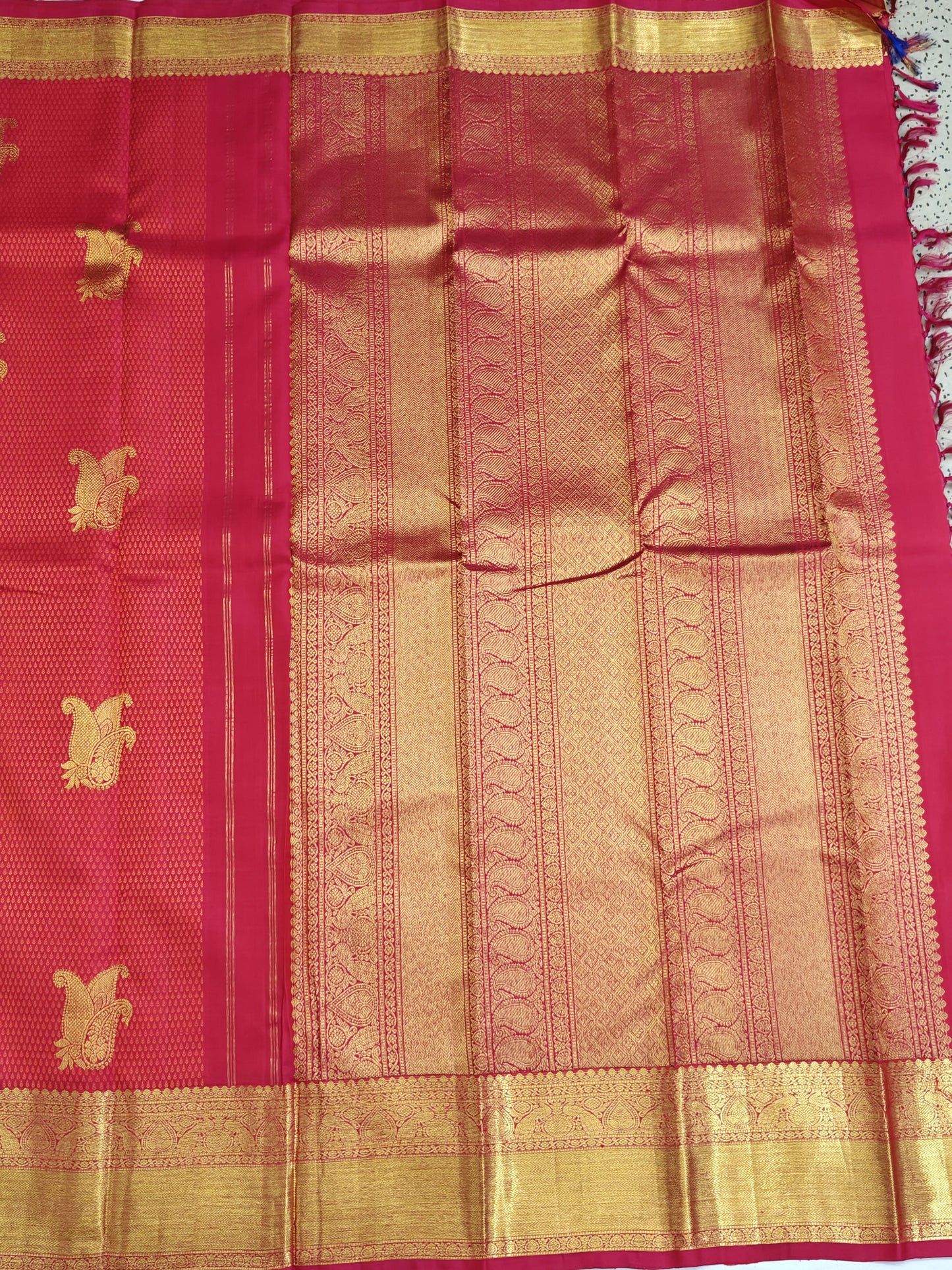 Bright Red Bridal Silk Saree with Gold Border