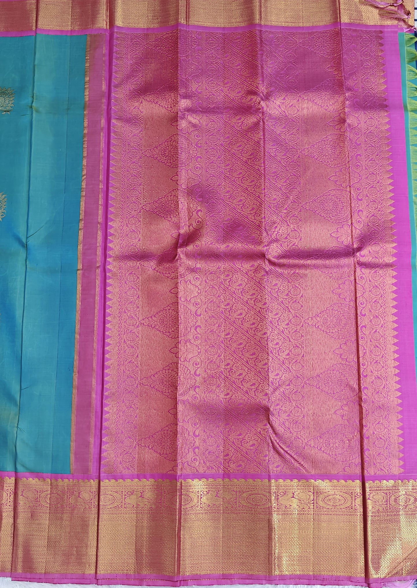 Sea Green Color Vintage Korvai Saree with Pink Border