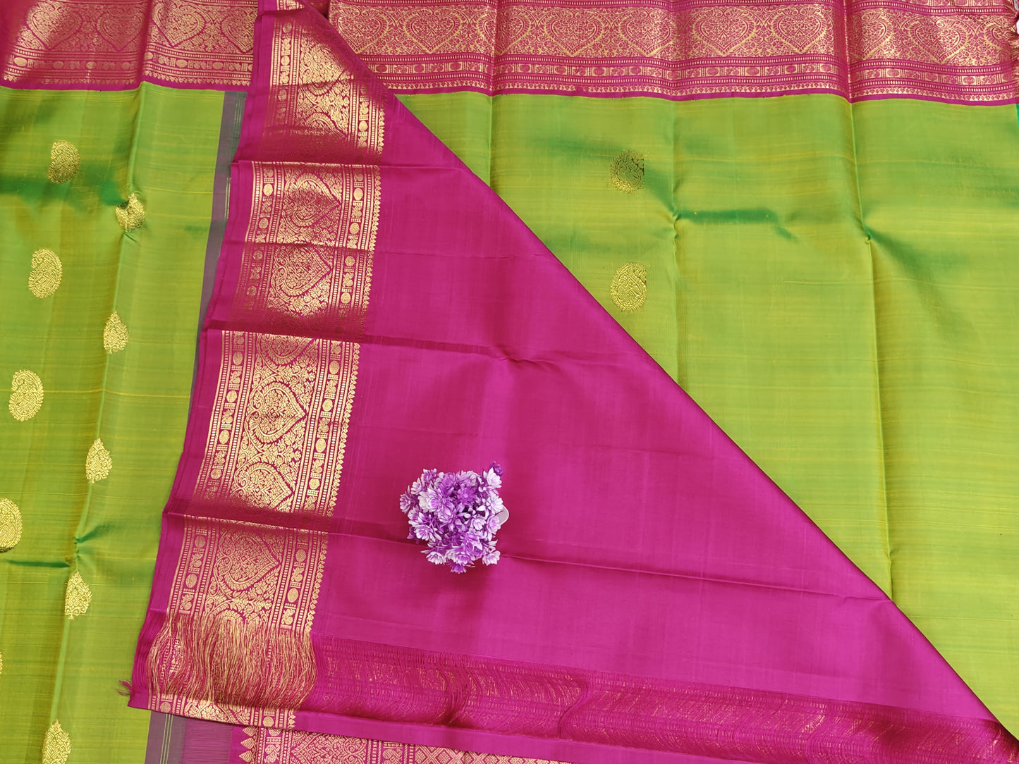 Parrot Green Vintage Korvai Saree
