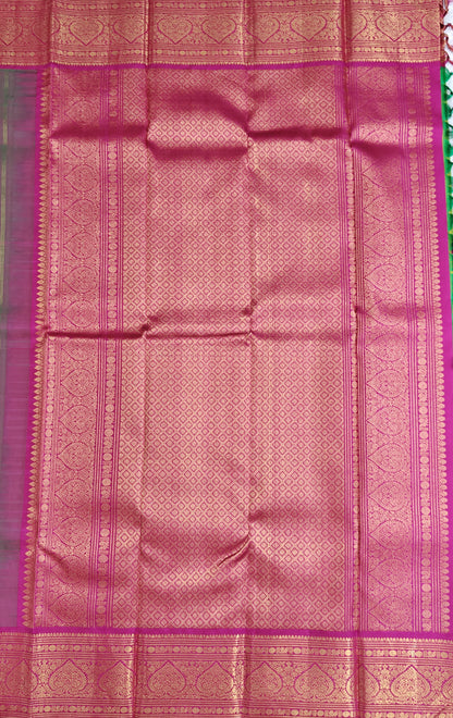 Parrot Green Vintage Korvai Saree