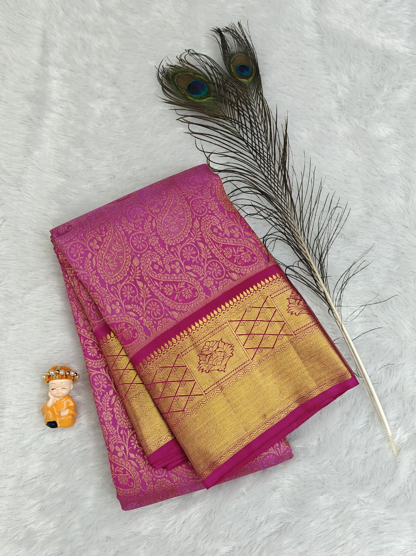 Elegant Pink Bridal Silk Saree with Contrast Pink Border