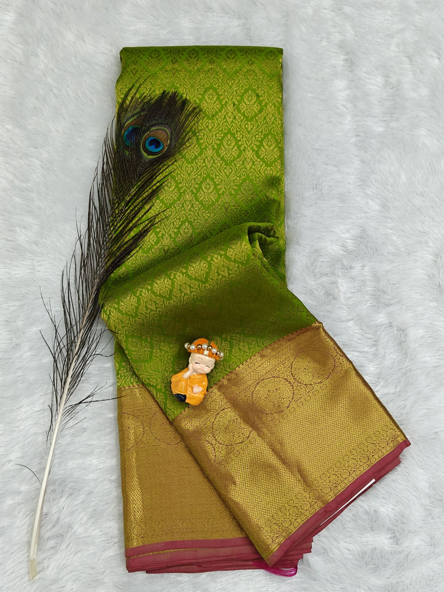 Green Bridal Silk Saree with Gold Border