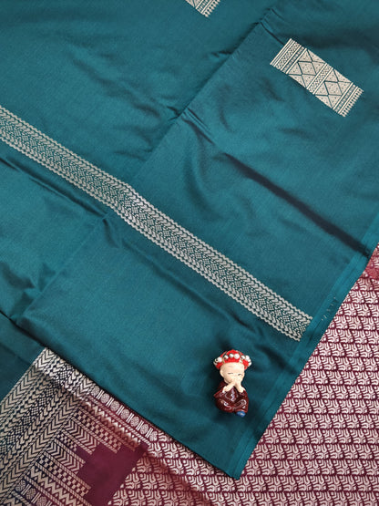 Dark Green Semi Soft Silk Saree