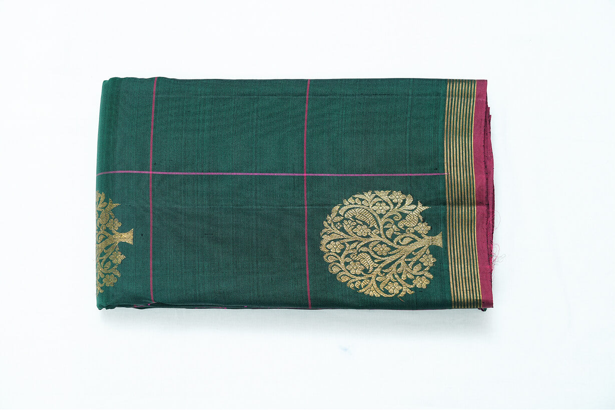 Green Pink Checked Pure Kanchipuram Handloom Silk Saree