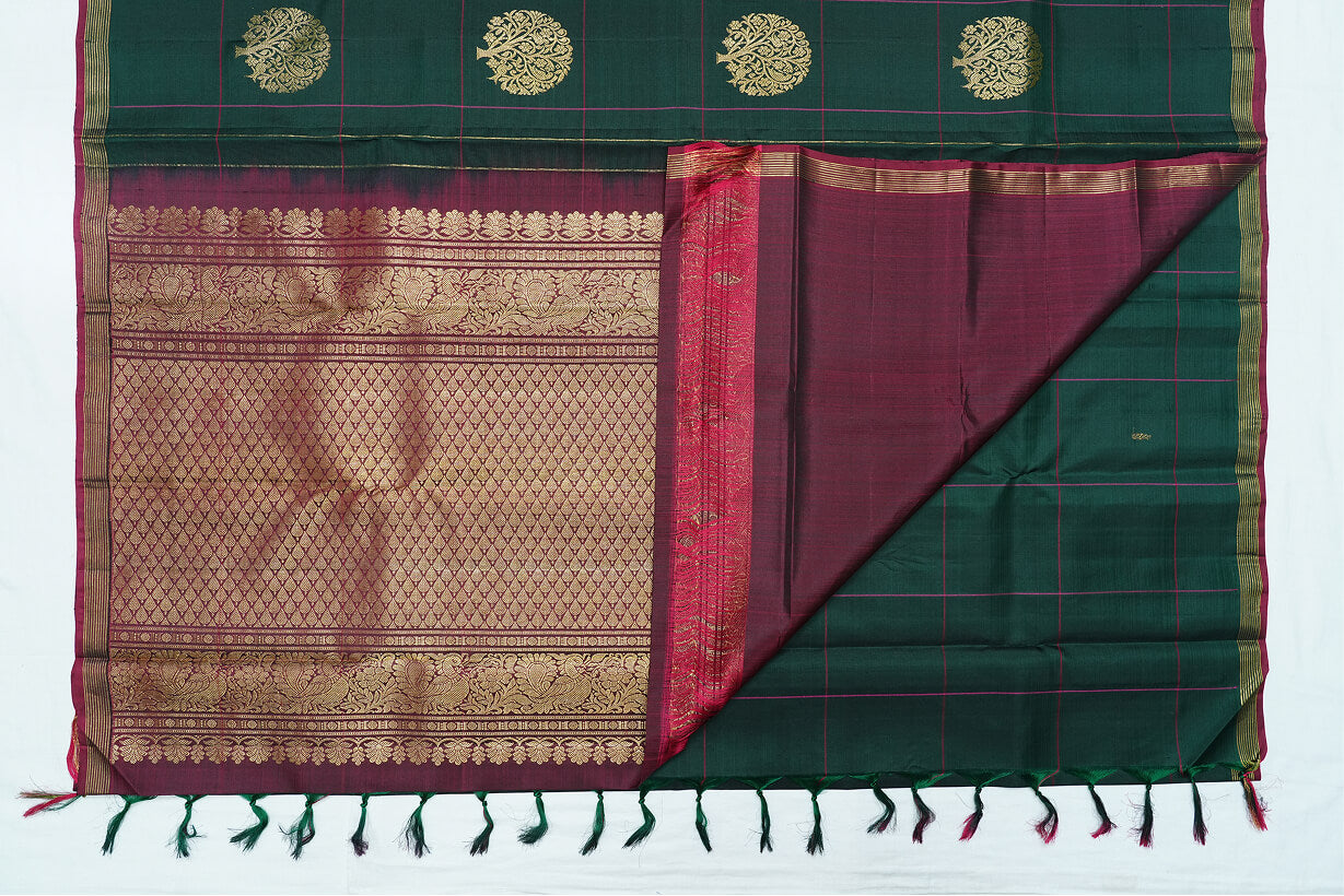Green Pink Checked Pure Kanchipuram Handloom Silk Saree