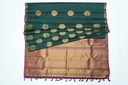 Green Pink Checked Pure Kanchipuram Handloom Silk Saree