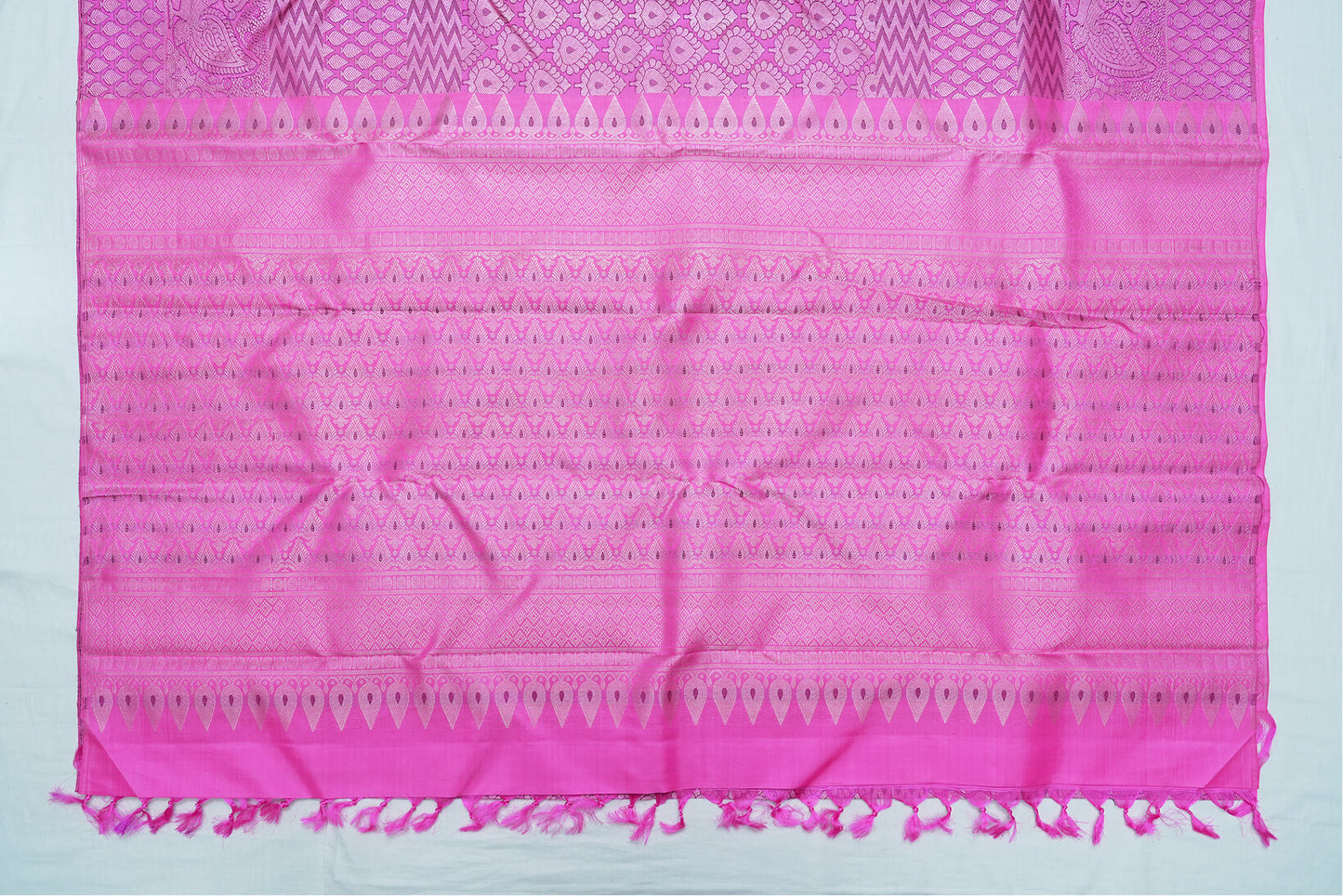 Bright Pink Pure Kanchipuram Handloom Silk Saree