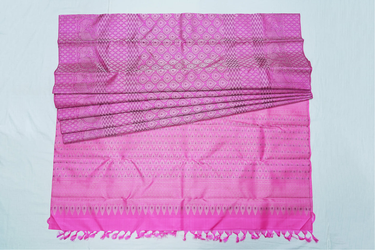Bright Pink Pure Kanchipuram Handloom Silk Saree