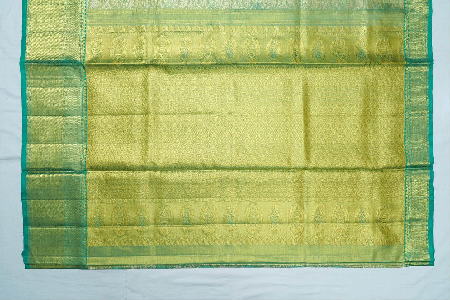 Kanchipuram Handloom Pure Silk Saree - Green with Gold Zari Design