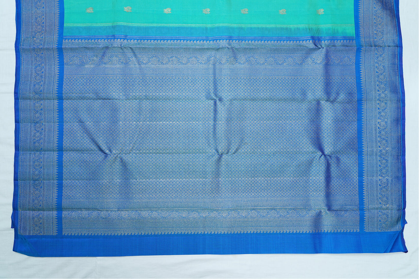 Bright Green Pure Kanchipuram Handloom Silk Saree