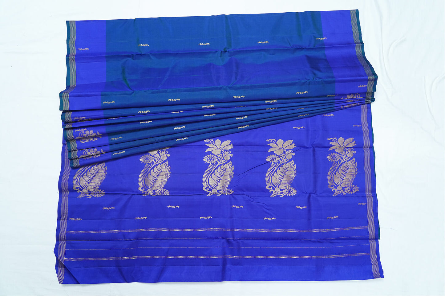 Peacock Blue with Violet Border Pure Kanchipuram Handloom Silk Saree