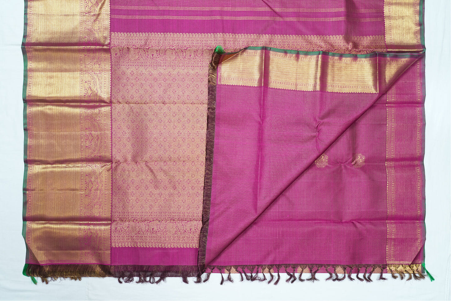 Deep Magenta Pure Kanchipuram Handloom Silk Saree