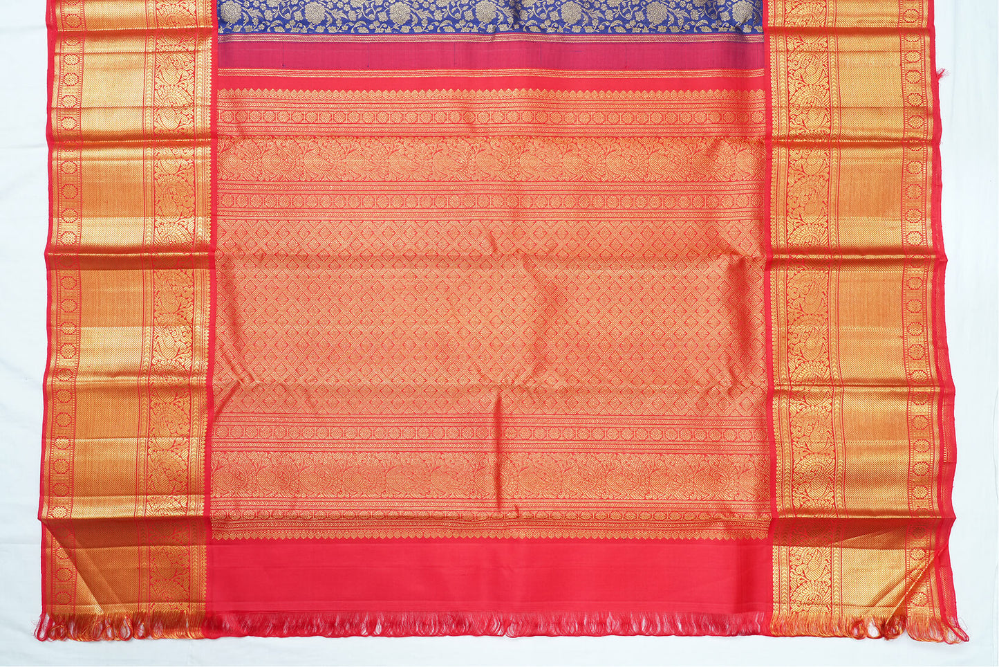 Kanchipuram Handloom Bridal Silk Saree - Dark Blue with Rich Red Border