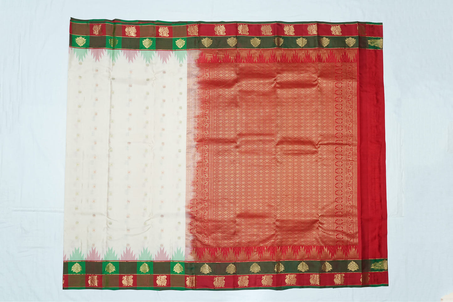 Off-White Pure Kanchipuram Handloom Silk Saree