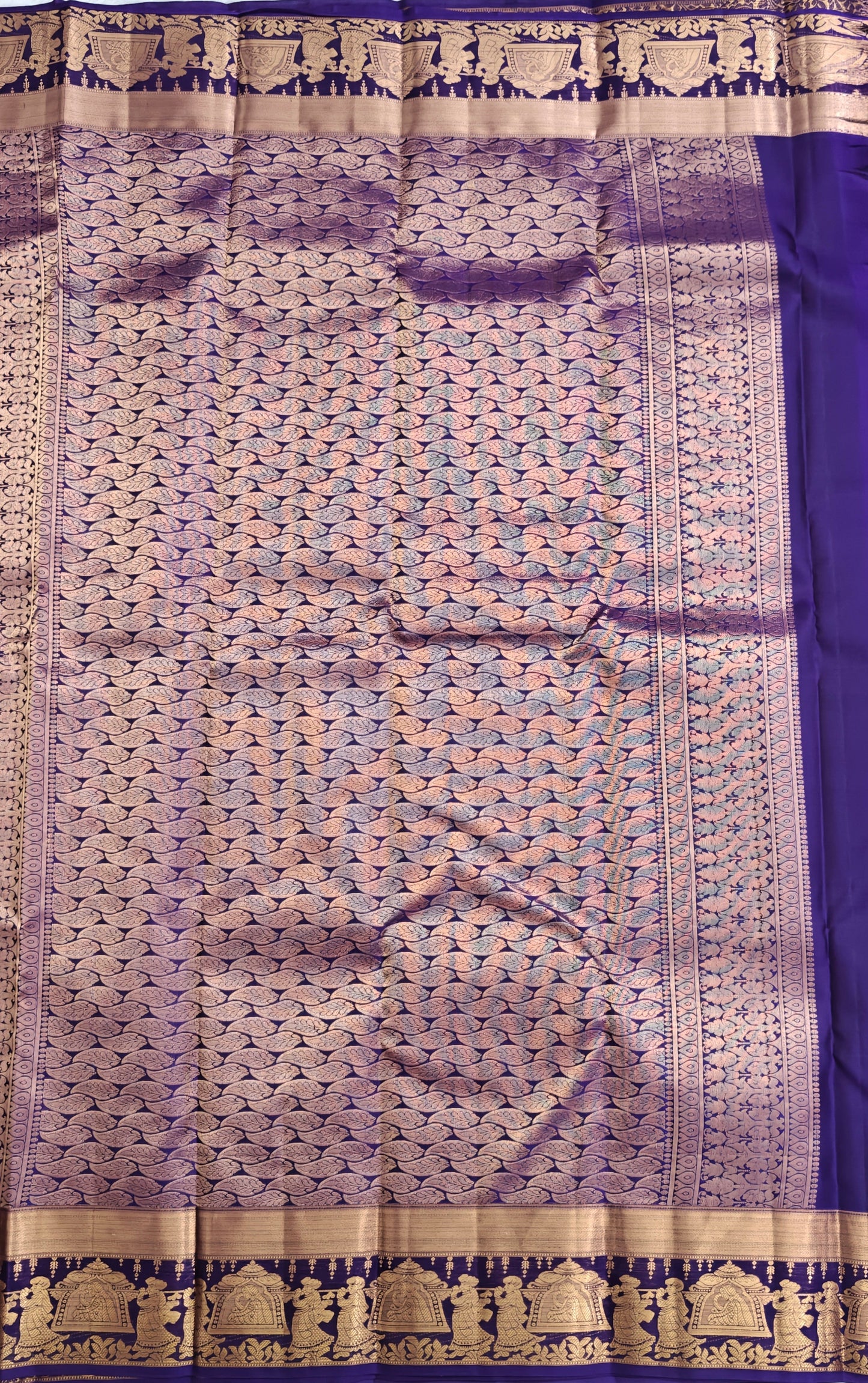 Violet Color Silk Saree with Pallakku Border